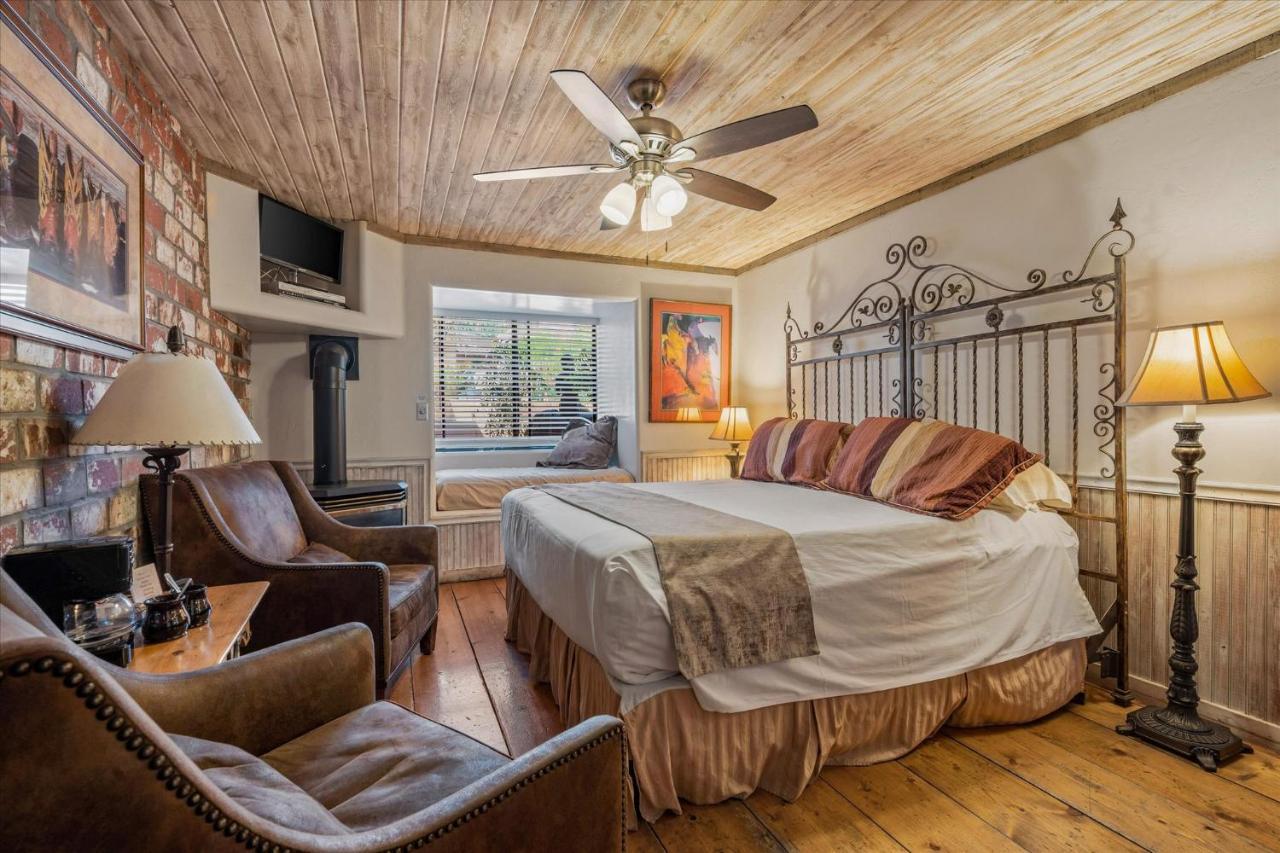Adobe Village Innセドナ 部屋 写真
